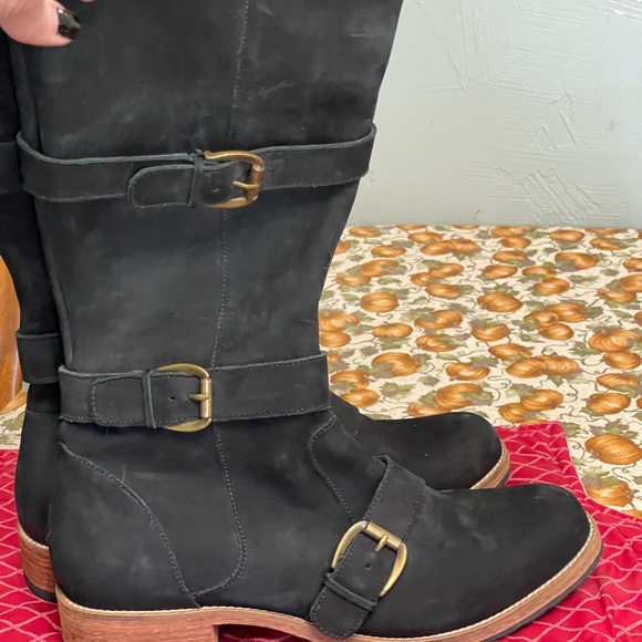 Fortress of Inca tall black leather buckle boots! SUNDANCE - Picture 4 of 8